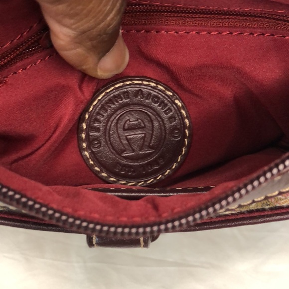 ETIENNE AIGNER Vintage paisley tapestry small shoulder handbag. - Picture 2 of 13